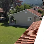 Babis Apartments & Studios Iremia